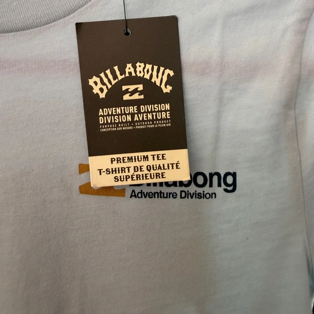 Billabong Boys Premium Short Sleeve Graphic T-Shirt Light Blue Size 8 NWT